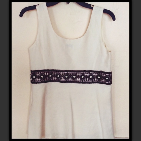 Linen Tank - Picture 2 of 2